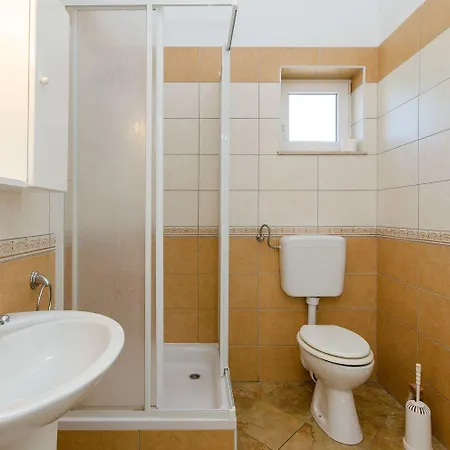 Apartmán Helles Nur 100 Meter Zum Mit Meerblick *