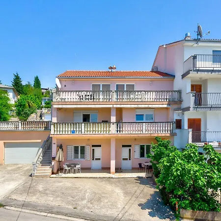 Helles Nur 100 Meter Zum Mit Meerblick Apartmán *