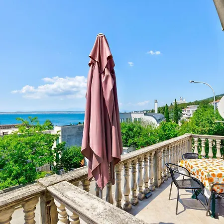 Helles Nur 100 Meter Zum Mit Meerblick Apartmán *